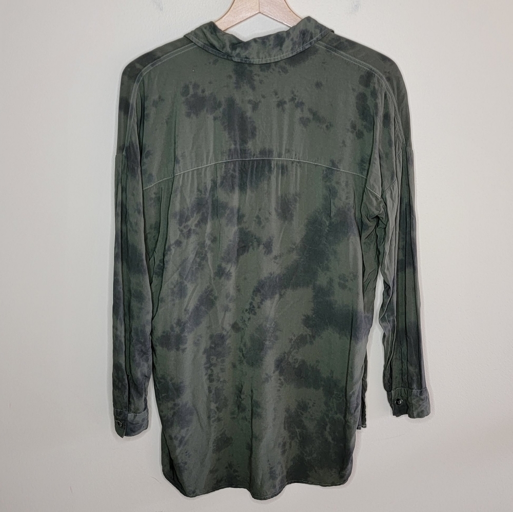 Splendid | Army Green Blotchy Tie Dye Button Down Shirt Size XS - Picture 4 of 6